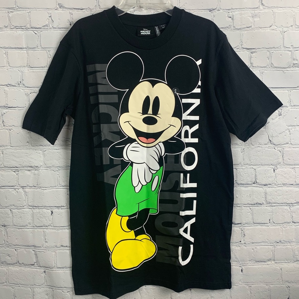 ⭐️ NWT DISNEY Mickey California Graphic Tee